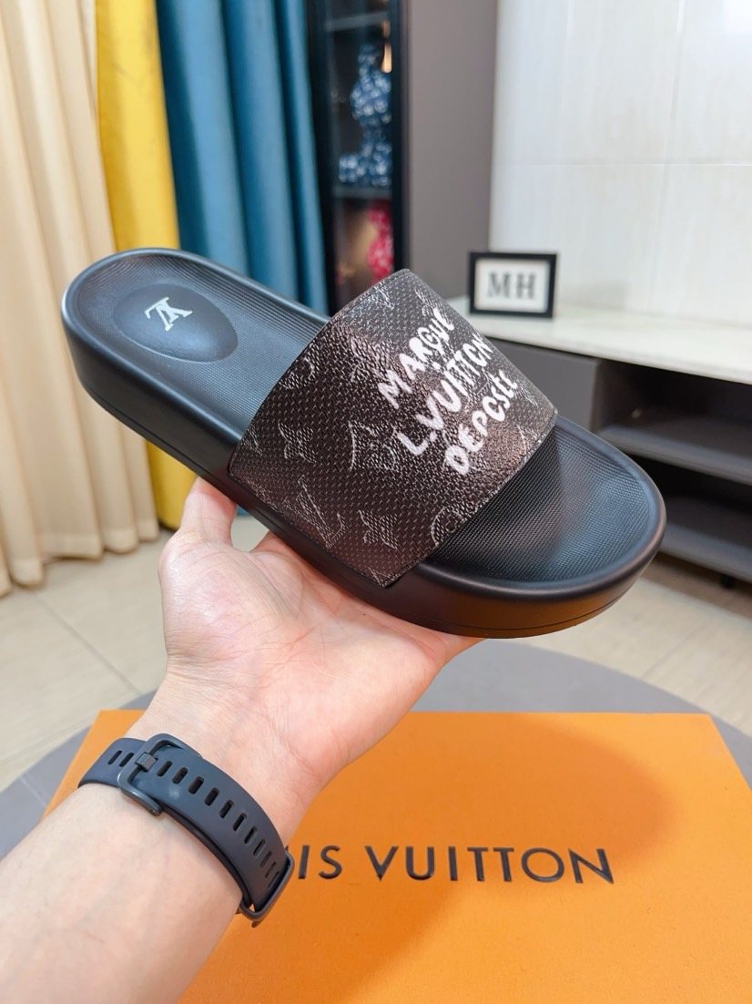 Louis Vuitton Patterned Strap Slide Sandals — model