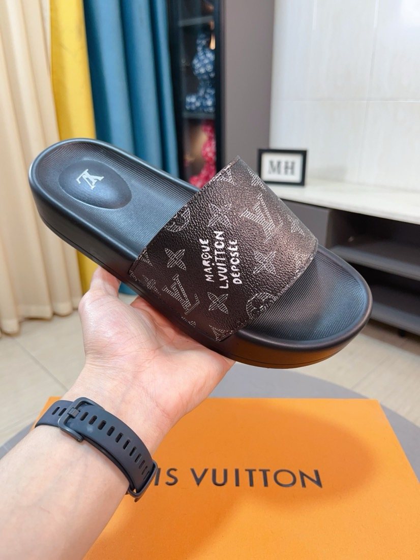 Louis Vuitton Monogram Slide Sandals — model