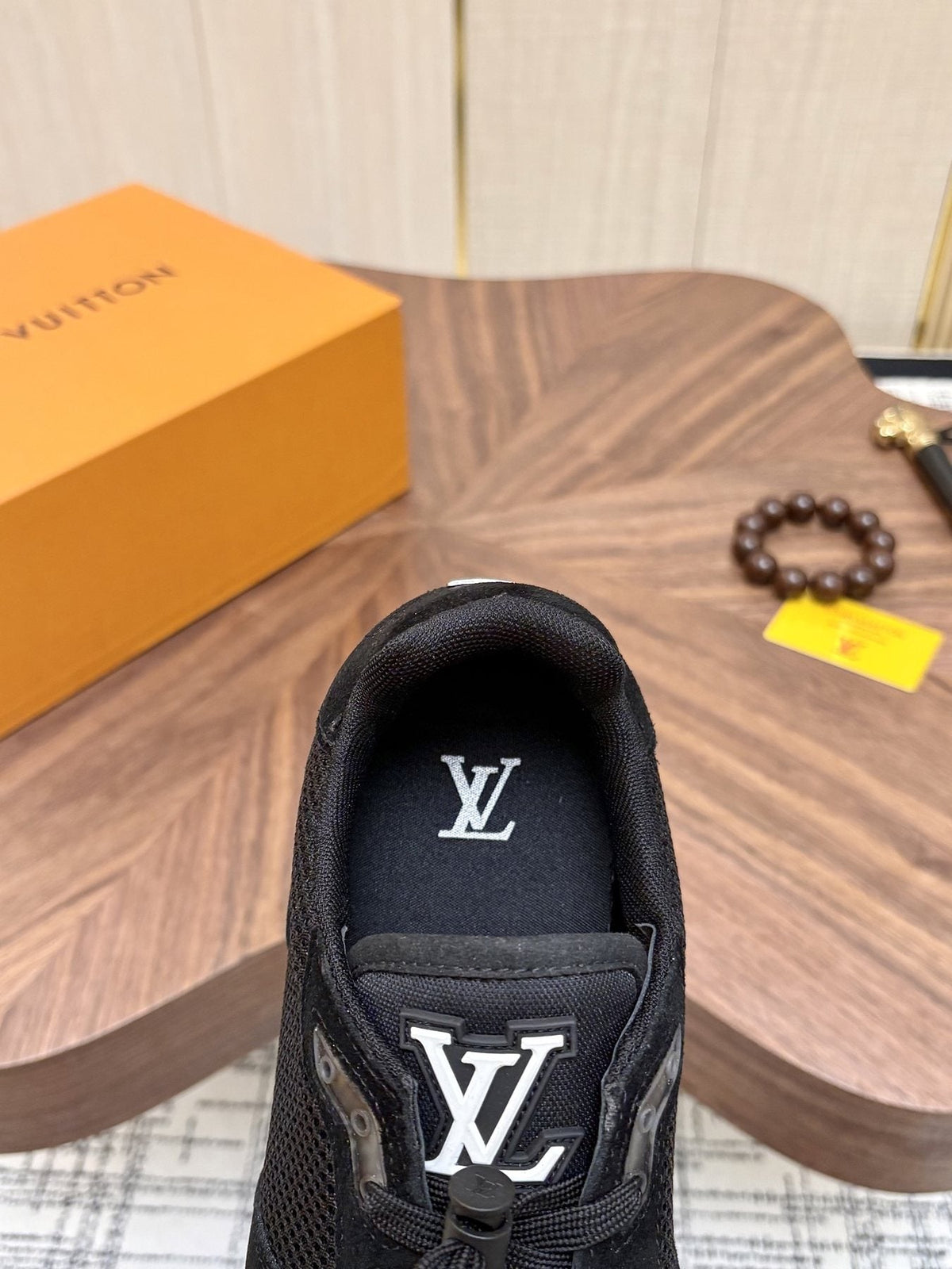 Louis Vuitton Black & Dark Gray Low-Top Sneakers — detail