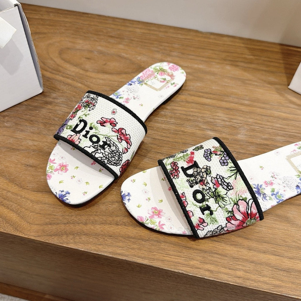 Dior Floral Embroidered Slide Sandals — detail