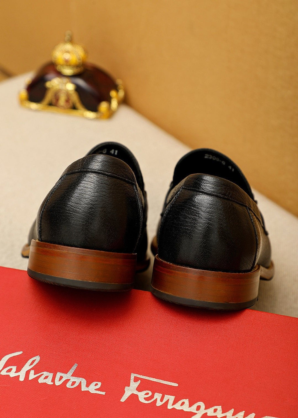 微商相册测试鞋子-Salvatore Ferragamo Black Metal Ornament Loafers — back