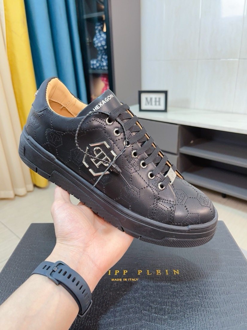 PHILIPP PLEIN Black Textured Low-Top Sneakers — side