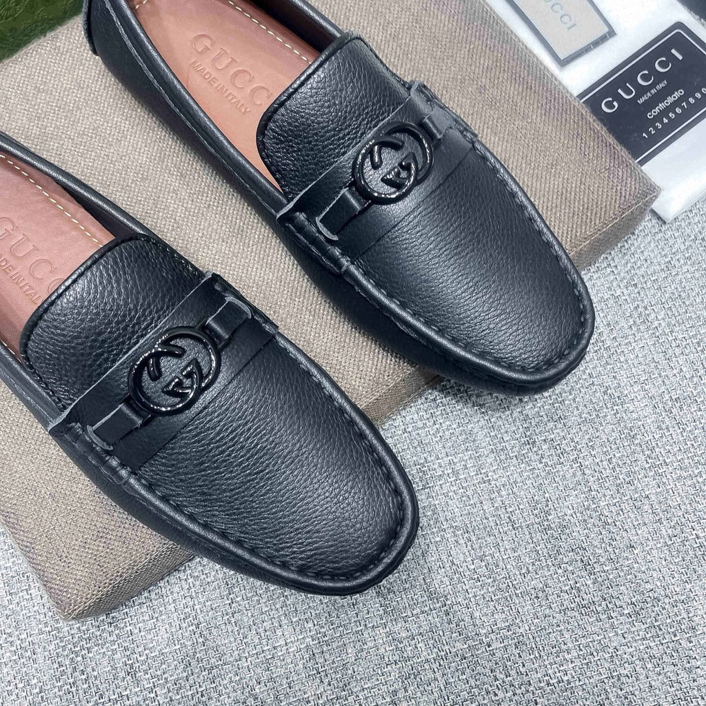 Gucci Black Hardware Loafers — detail