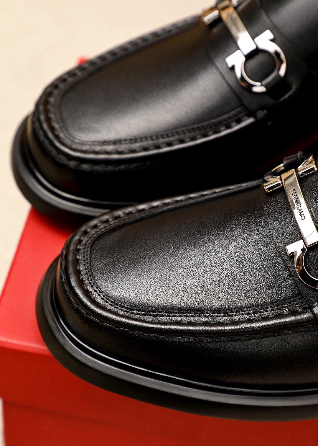 Salvatore Ferragamo Black Hardware Loafers — detail