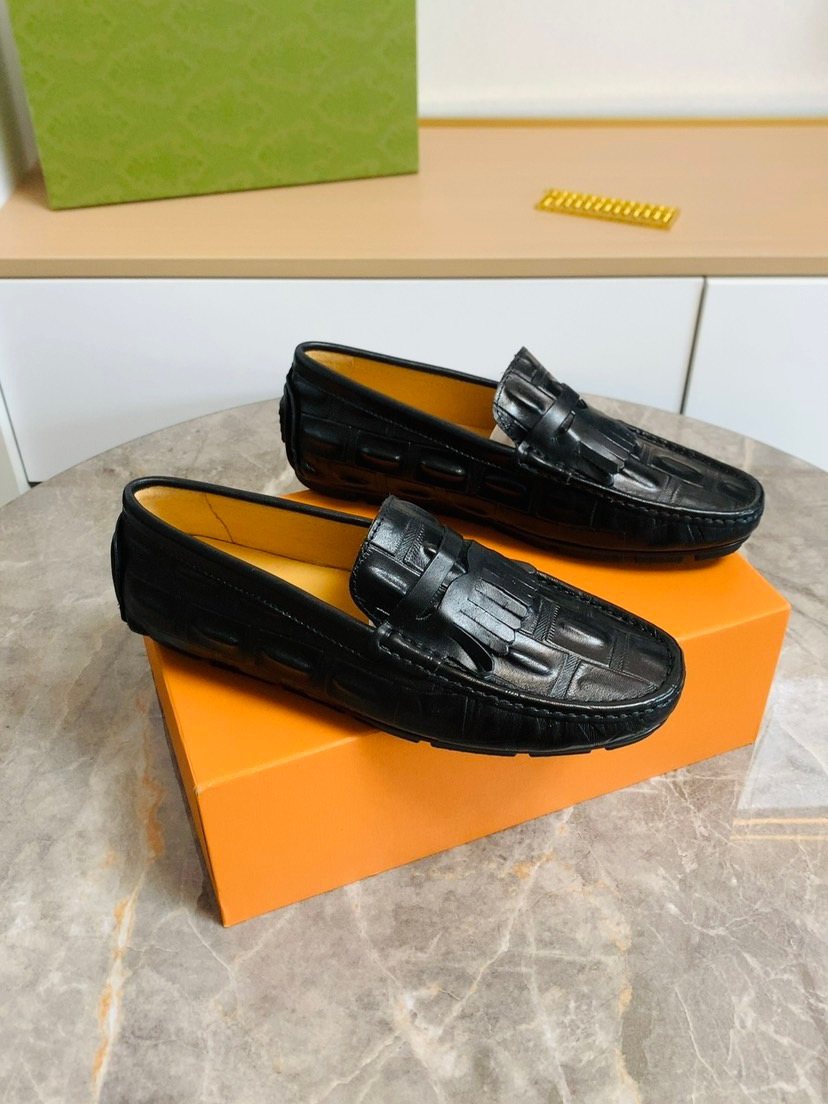 Men’s Black Tasseled Loafers — hero