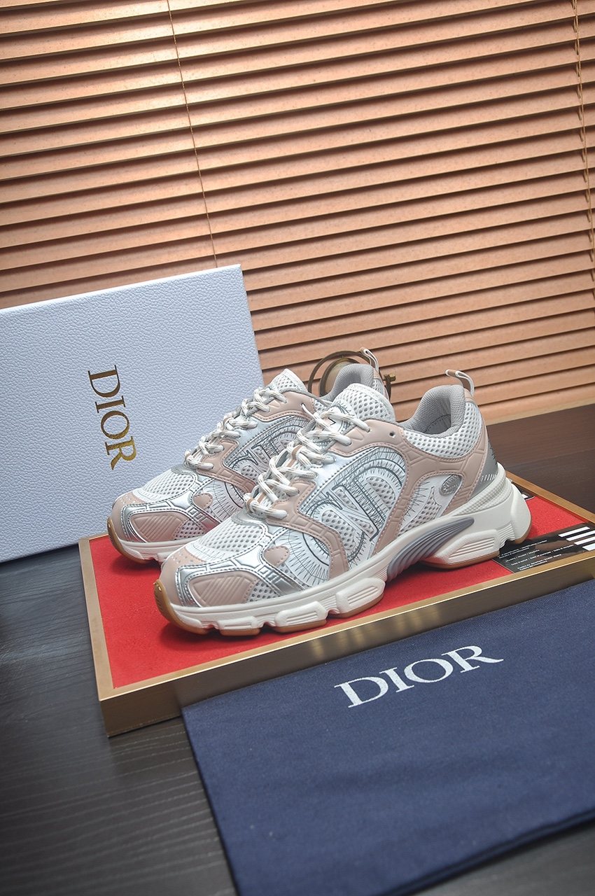 微商相册测试鞋子-Dior White Mesh Low-Top Sneakers — front