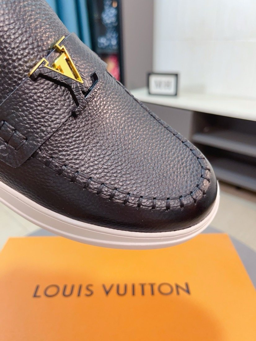 Louis Vuitton Textured Slip-On Shoes — detail