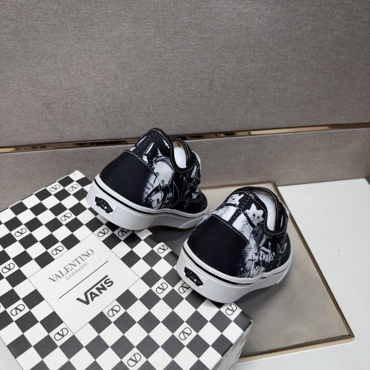 VANS Black Graphic Low-Top Sneakers — back
