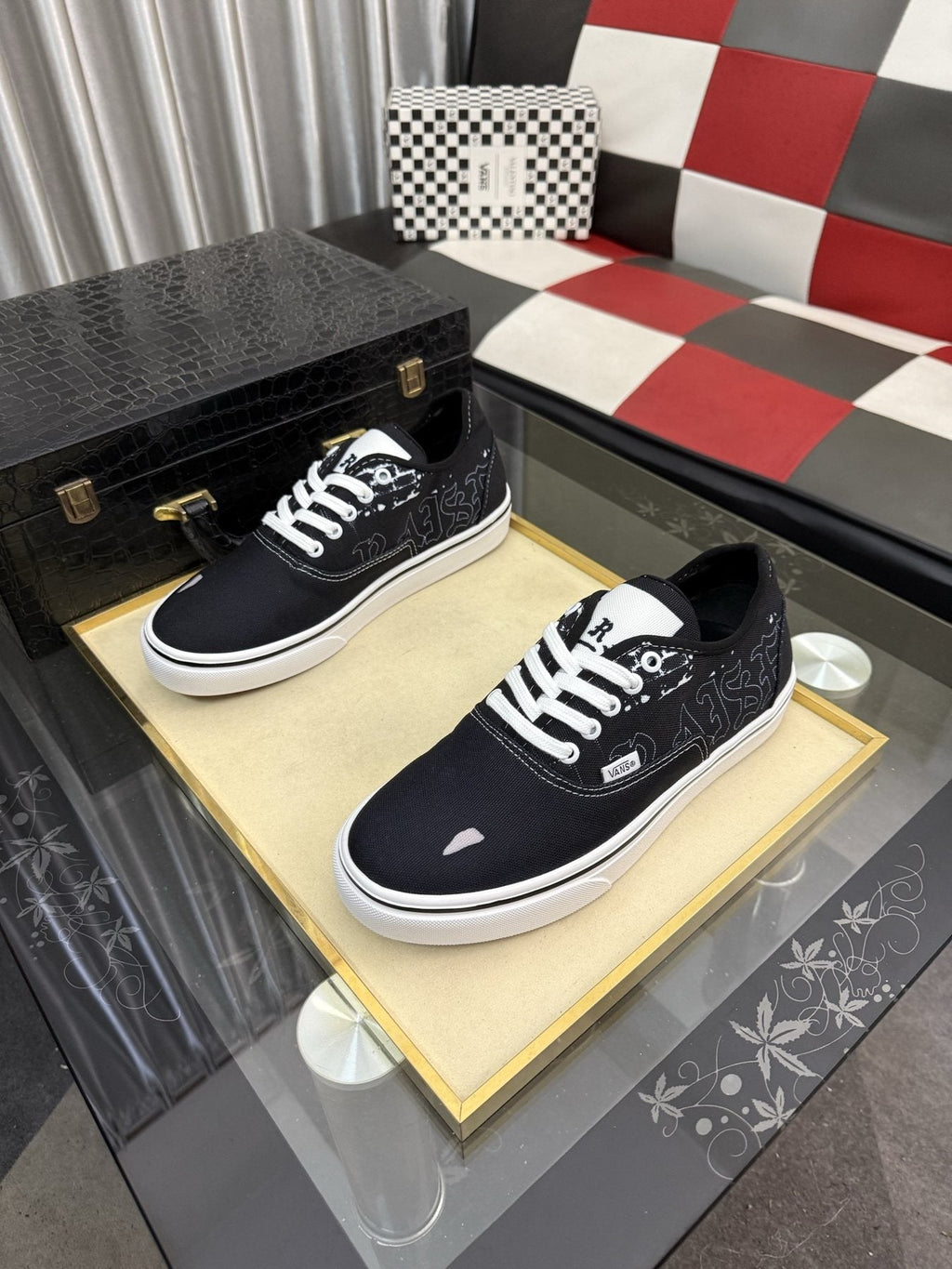 Vans Black Graphic Low-Top Sneakers — front