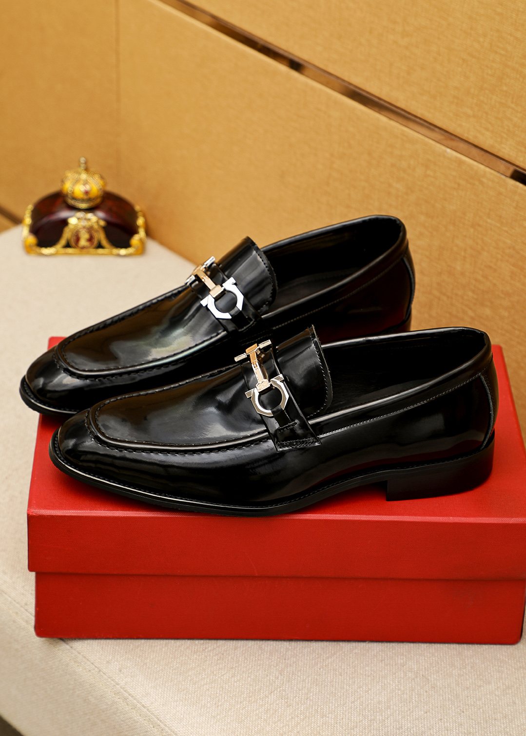 Louis Vuitton Black Bit Loafers — front