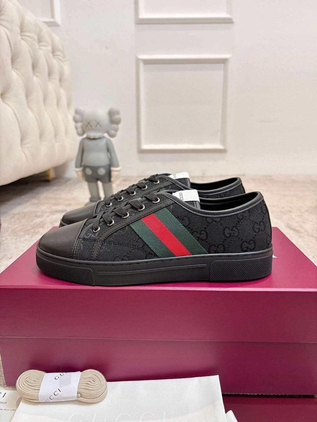 Gucci Stripe Low-Top Sneakers — side