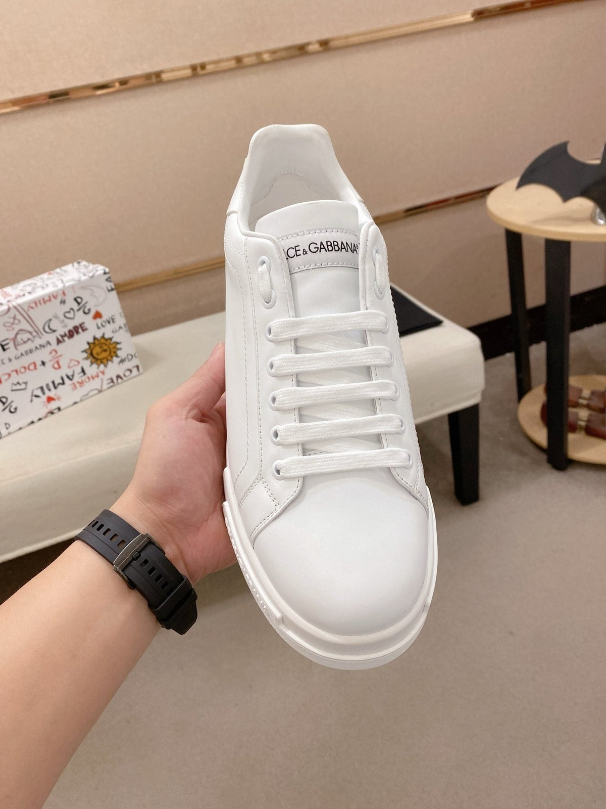 Dolce & Gabbana White Lace-Up Low-Top Sneakers — front