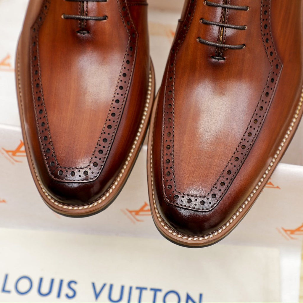 Louis Vuitton Brown Lace-Up Dress Shoes — detail