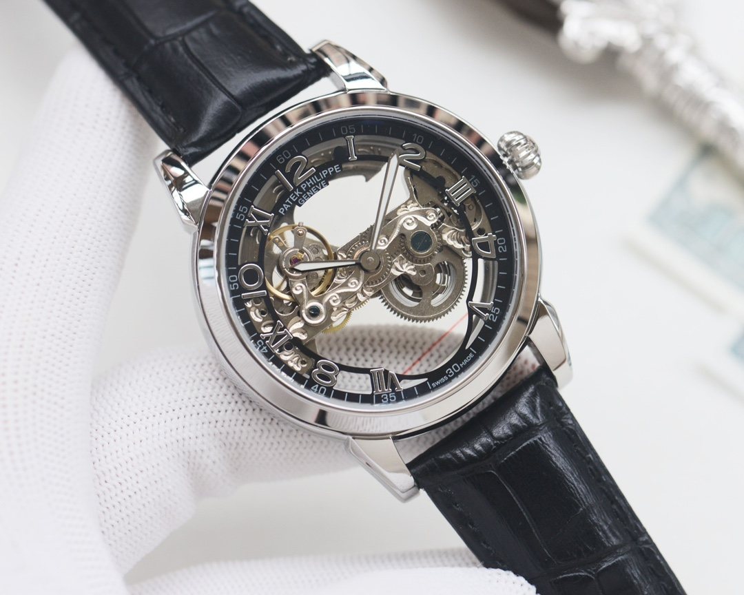 Patek Philippe Silver Bracelet Watch — hero