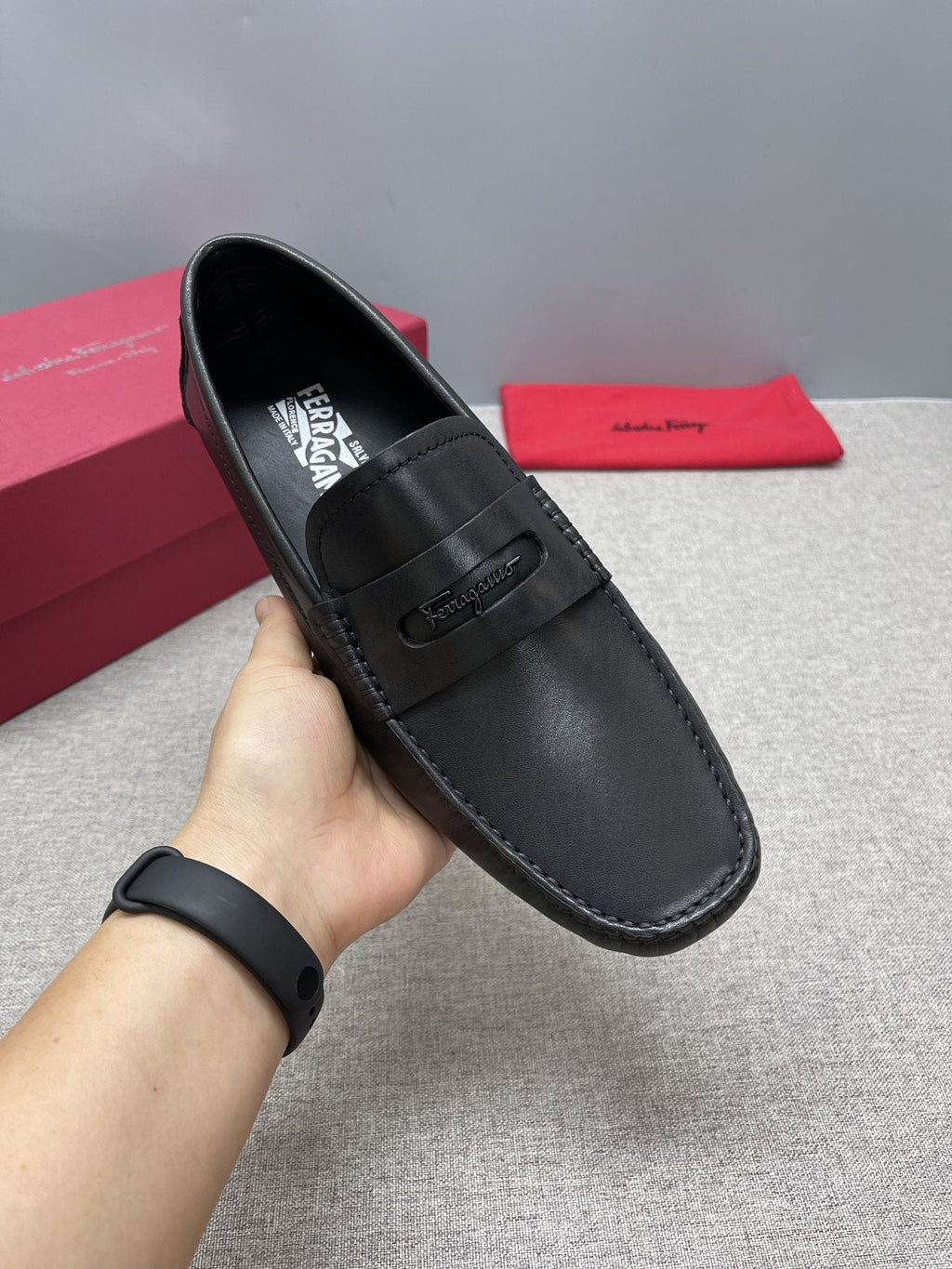 Ferragamo Black Leather Driving Loafers — model