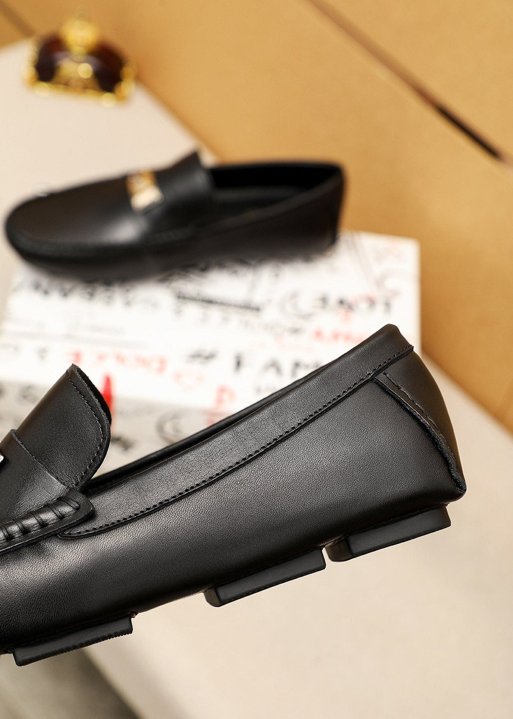 Dolce & Gabbana Black Plaque Slip-On Loafers — side