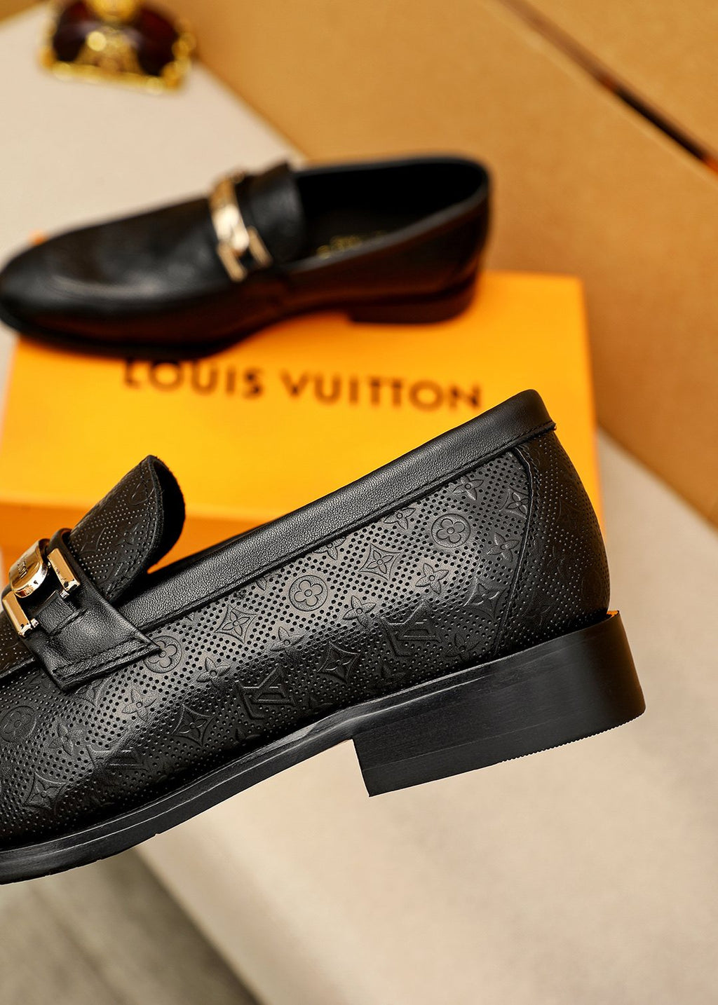Louis Vuitton Black Textured Buckle Loafers — side