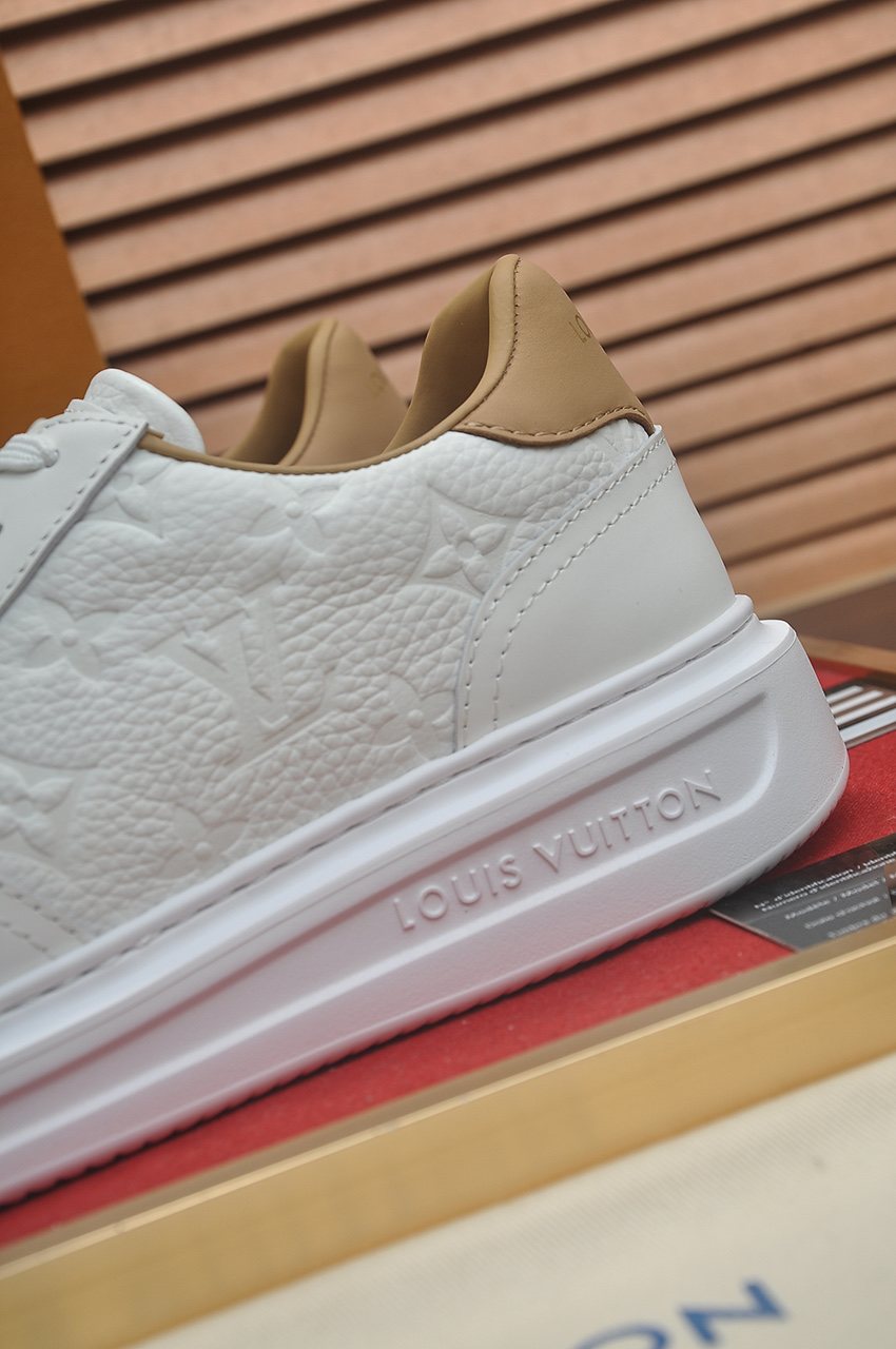 Louis Vuitton White Low-Top Sneakers — detail