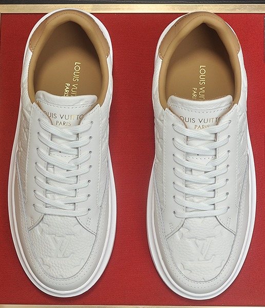 Louis Vuitton White Low-Top Sneakers — hero