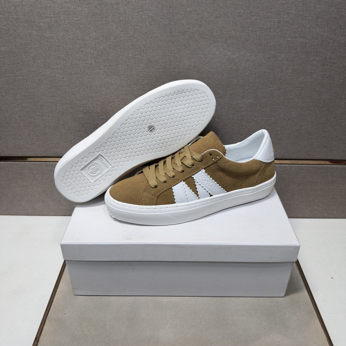 Moncler Tan and White Striped Low-Top Sneakers — detail