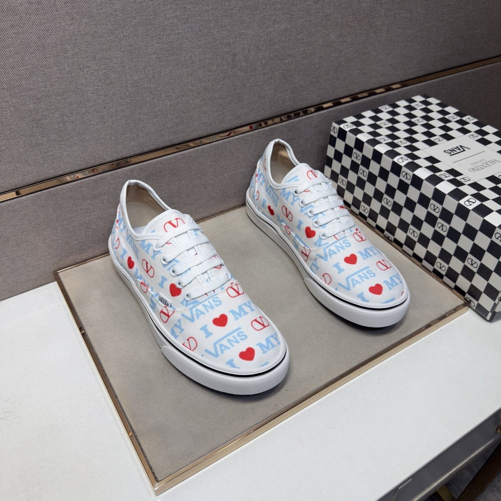 Vans White Graphic Low-Top Sneakers — front