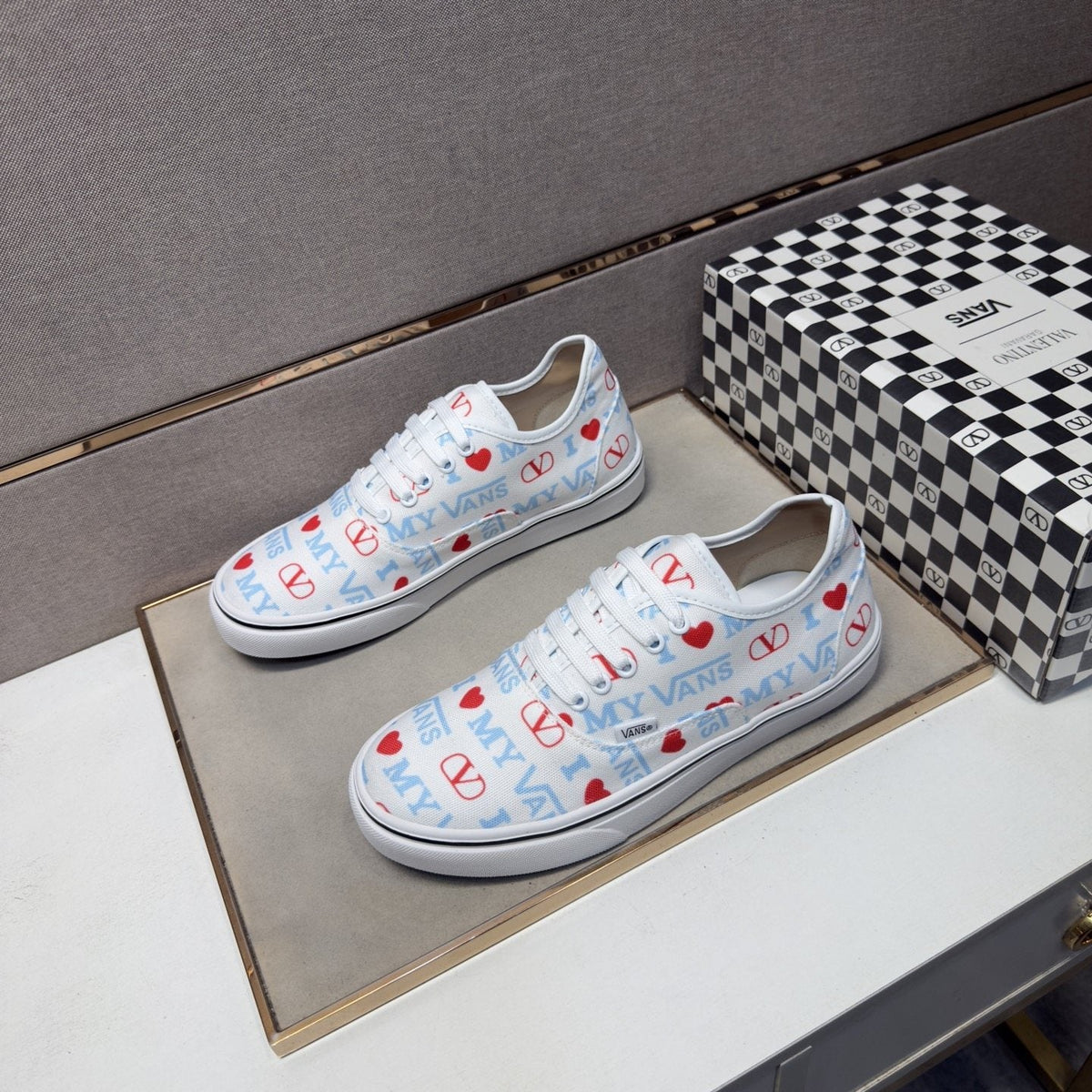 Vans White Graphic Low-Top Sneakers — front