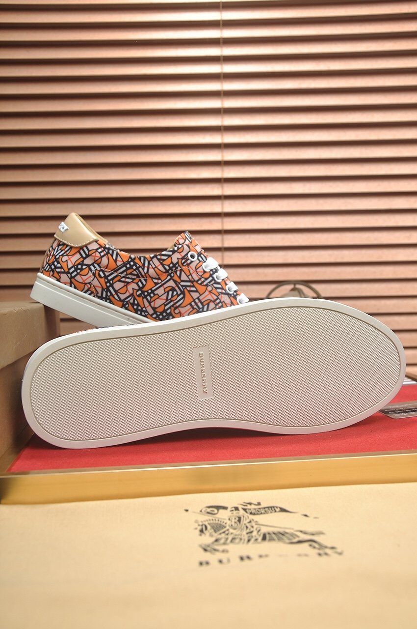 Burberry Orange Geometric Low-Top Sneakers — side