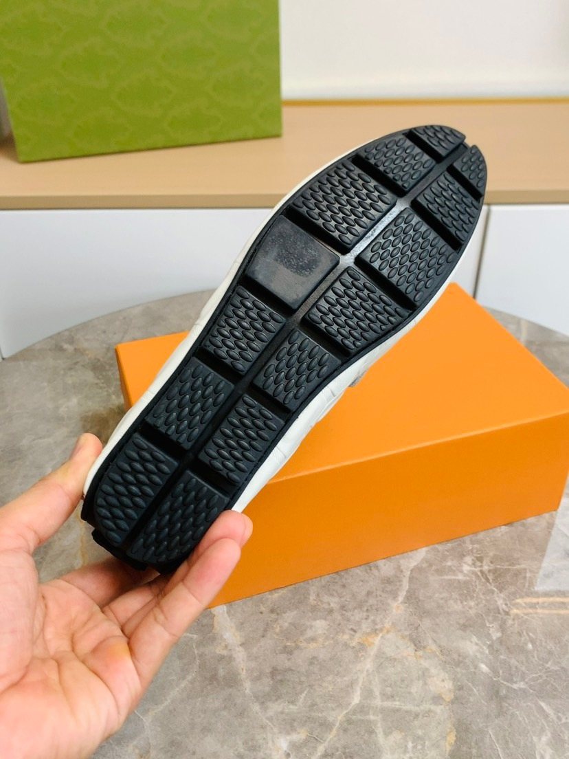 Men's White Fringe Loafers — detail