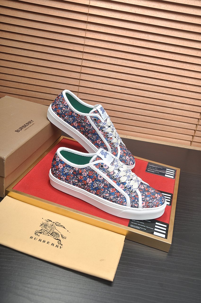 Burberry Navy Floral Print Low-Top Sneakers — side