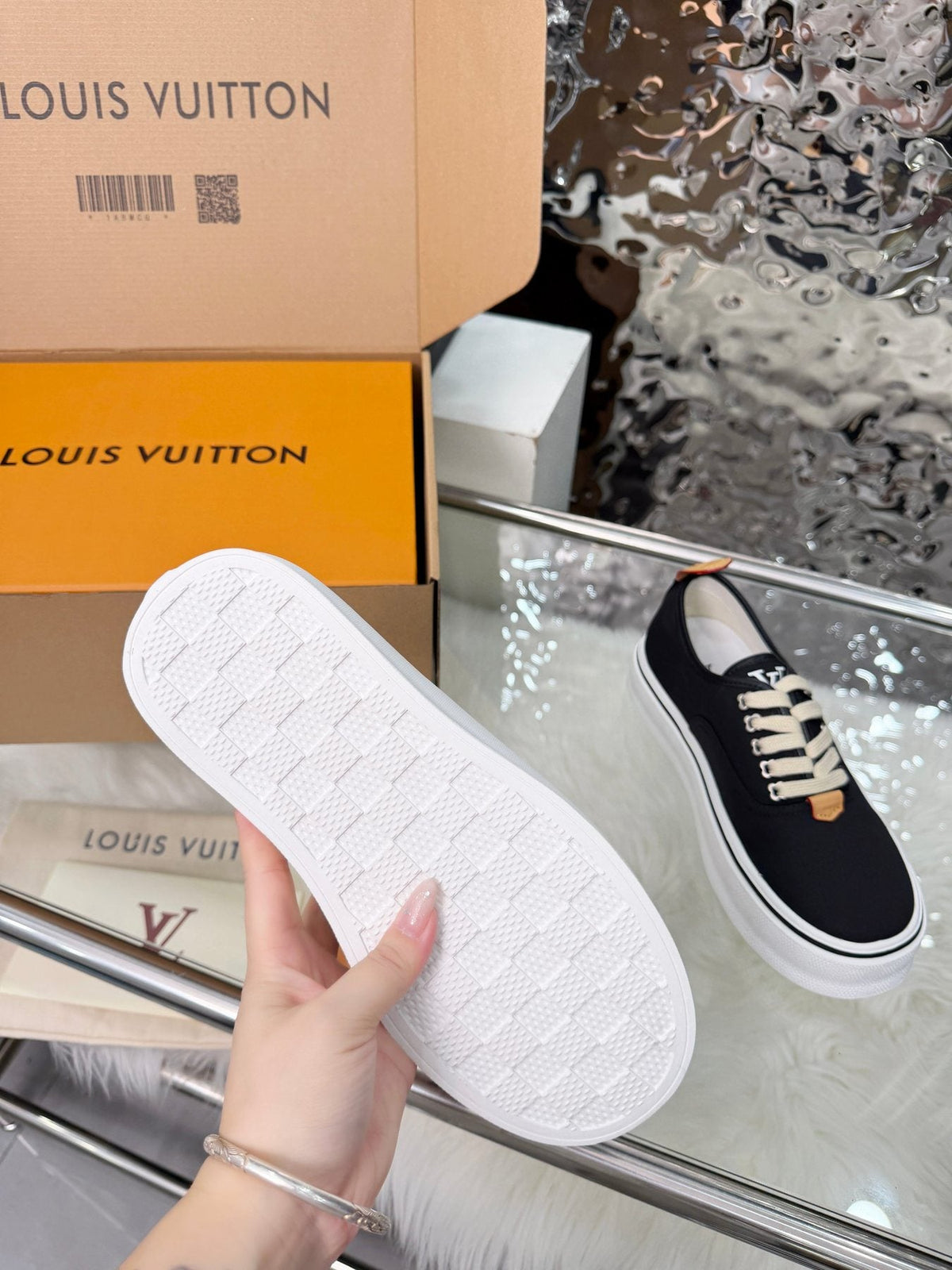 Louis Vuitton Black Low-Top Sneakers — detail