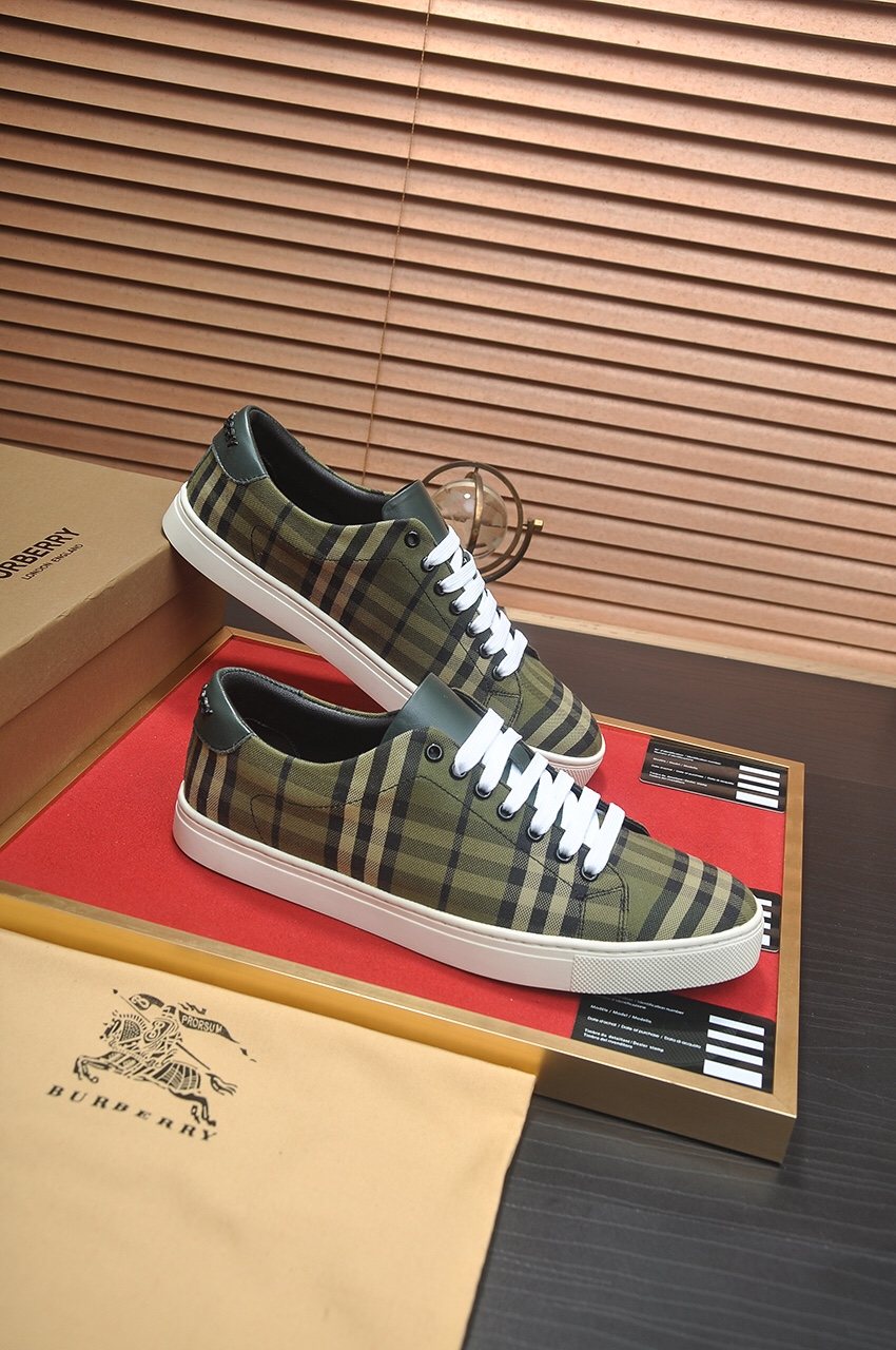 Burberry Olive Plaid Low-Top Sneakers — front