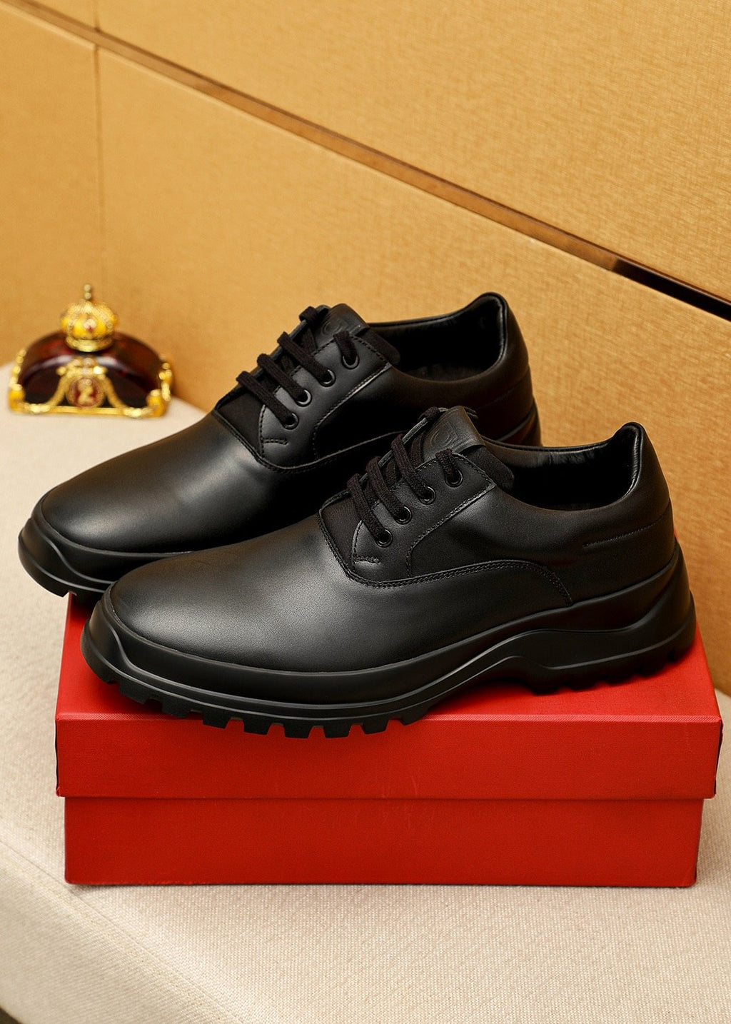 Ferragamo Black Leather Lug Sole Lace-Up Shoes — front