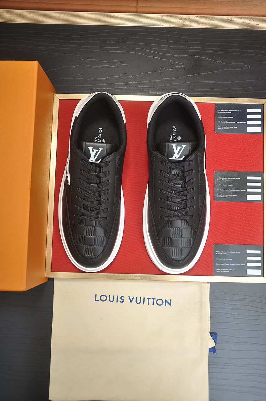 Louis Vuitton Black Low-Top Sneakers — front