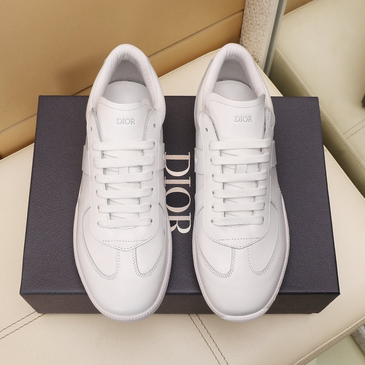 Dior B01 Matchpoint Low-Top Sneakers — front