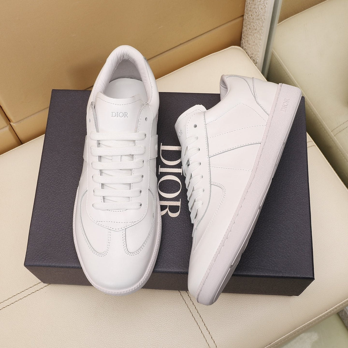 Dior B01 Matchpoint Low-Top Sneakers — front