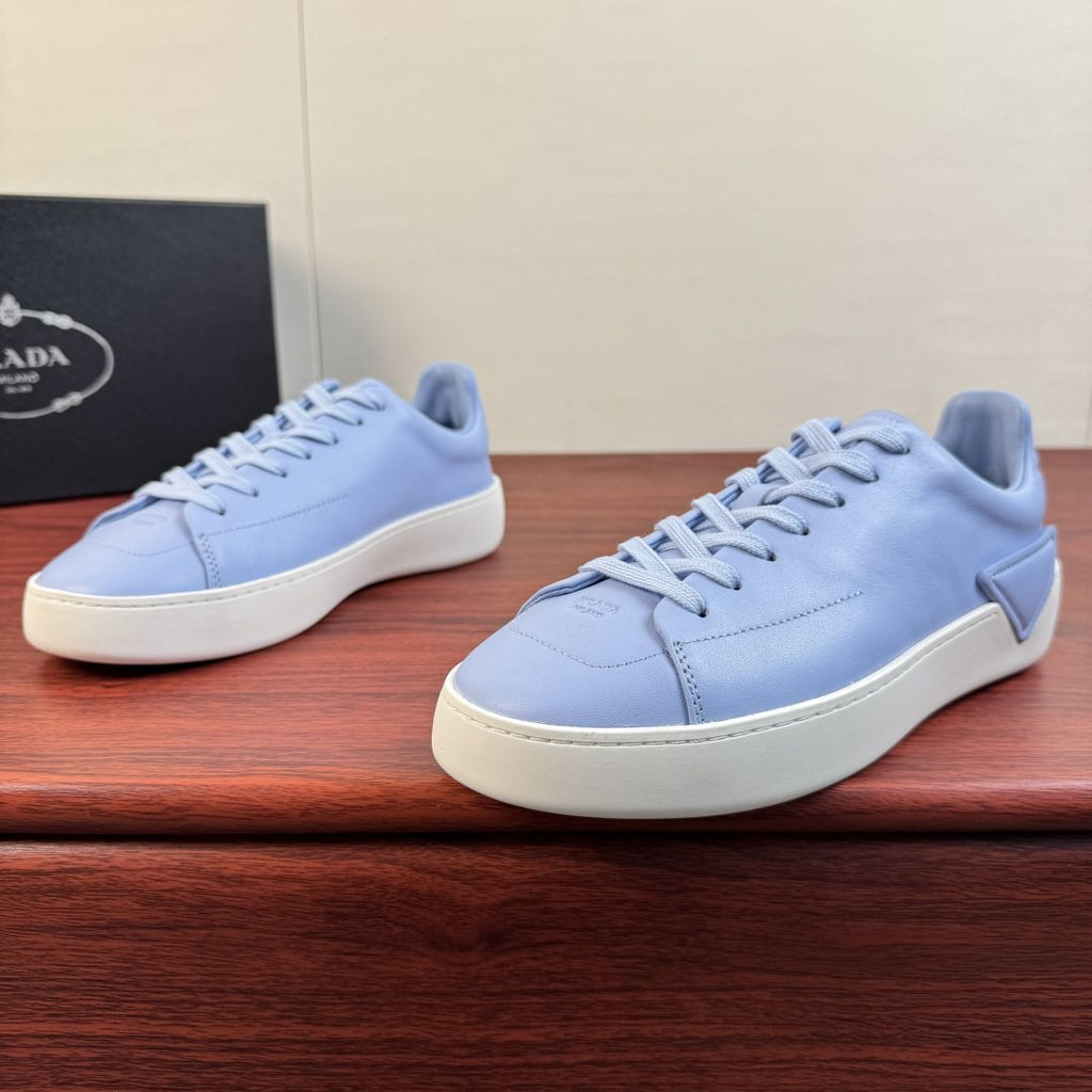 Prada Triangle Detail Low-Top Sneakers — front