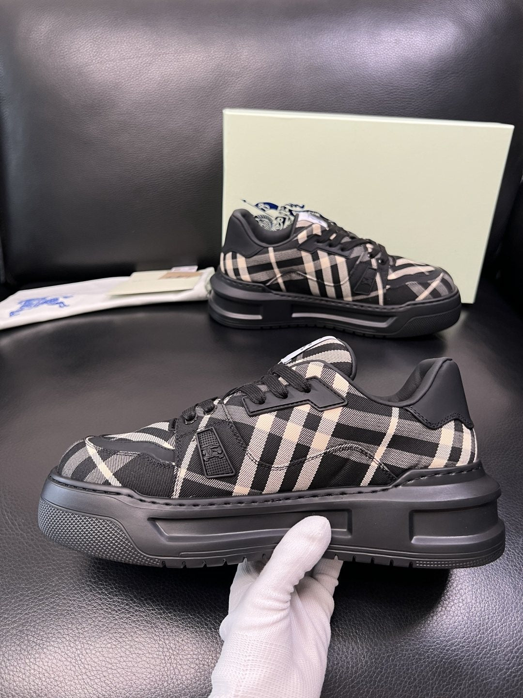 Burberry Black Beige Plaid Low-Top Sneakers — side