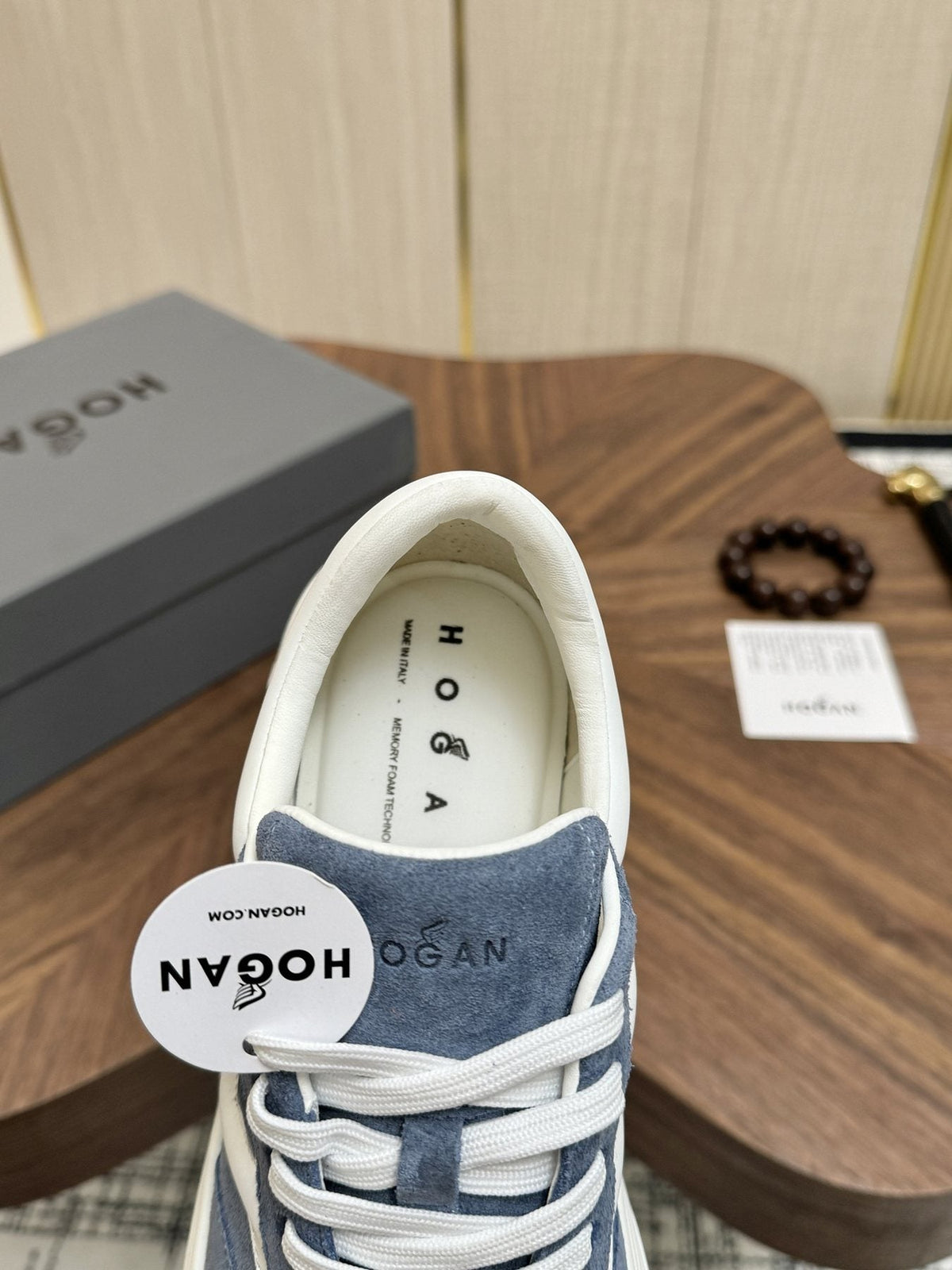 HOGAN H-Stripes Platform Sneakers — detail