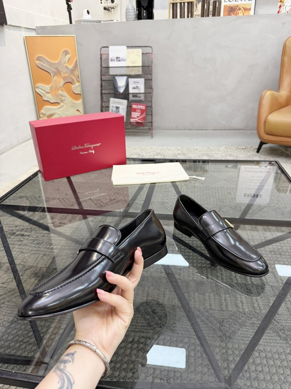 Men's Ring Detail Slip-On Loafers — model