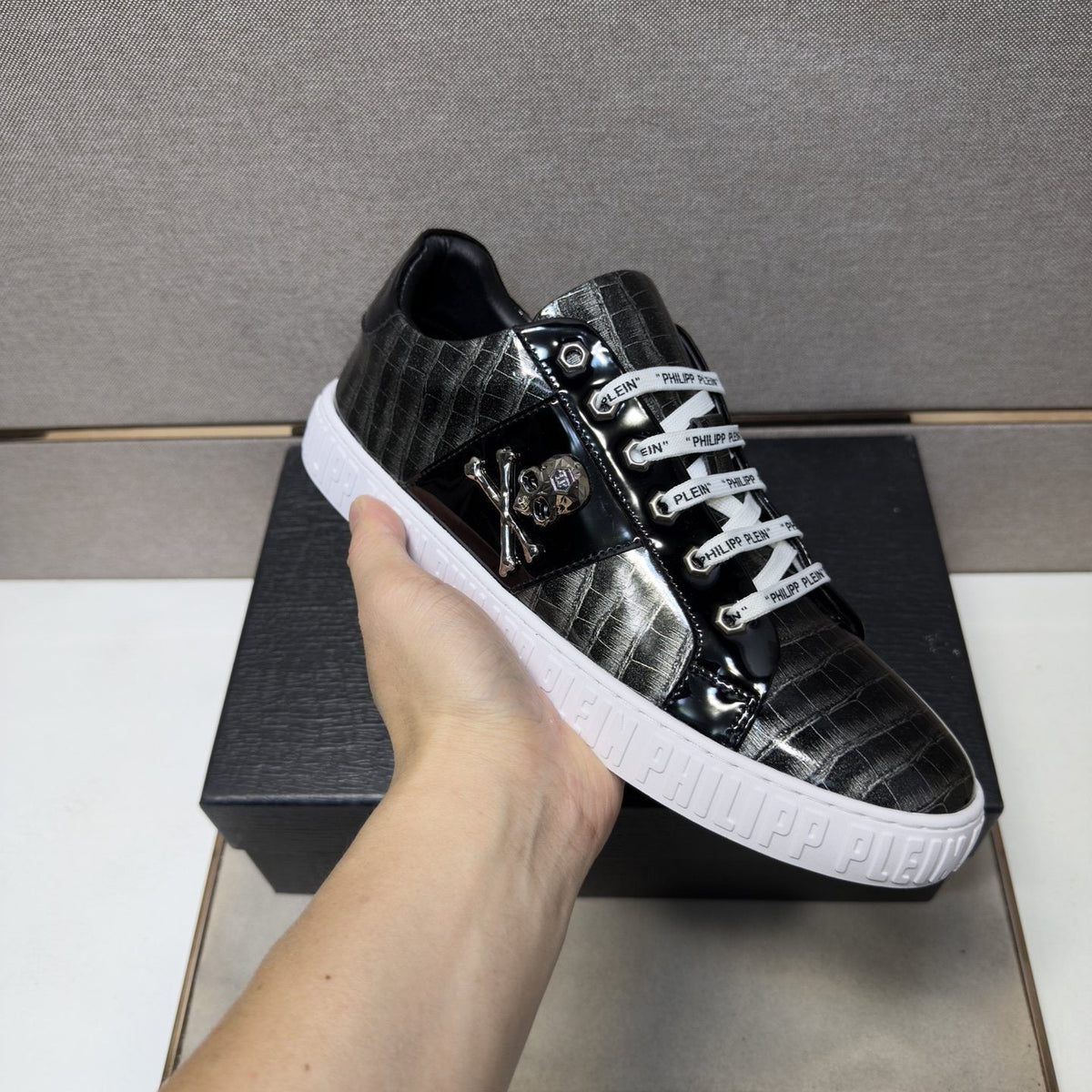 Philipp Plein Black and Gray Plaid Low-Top Sneakers — model