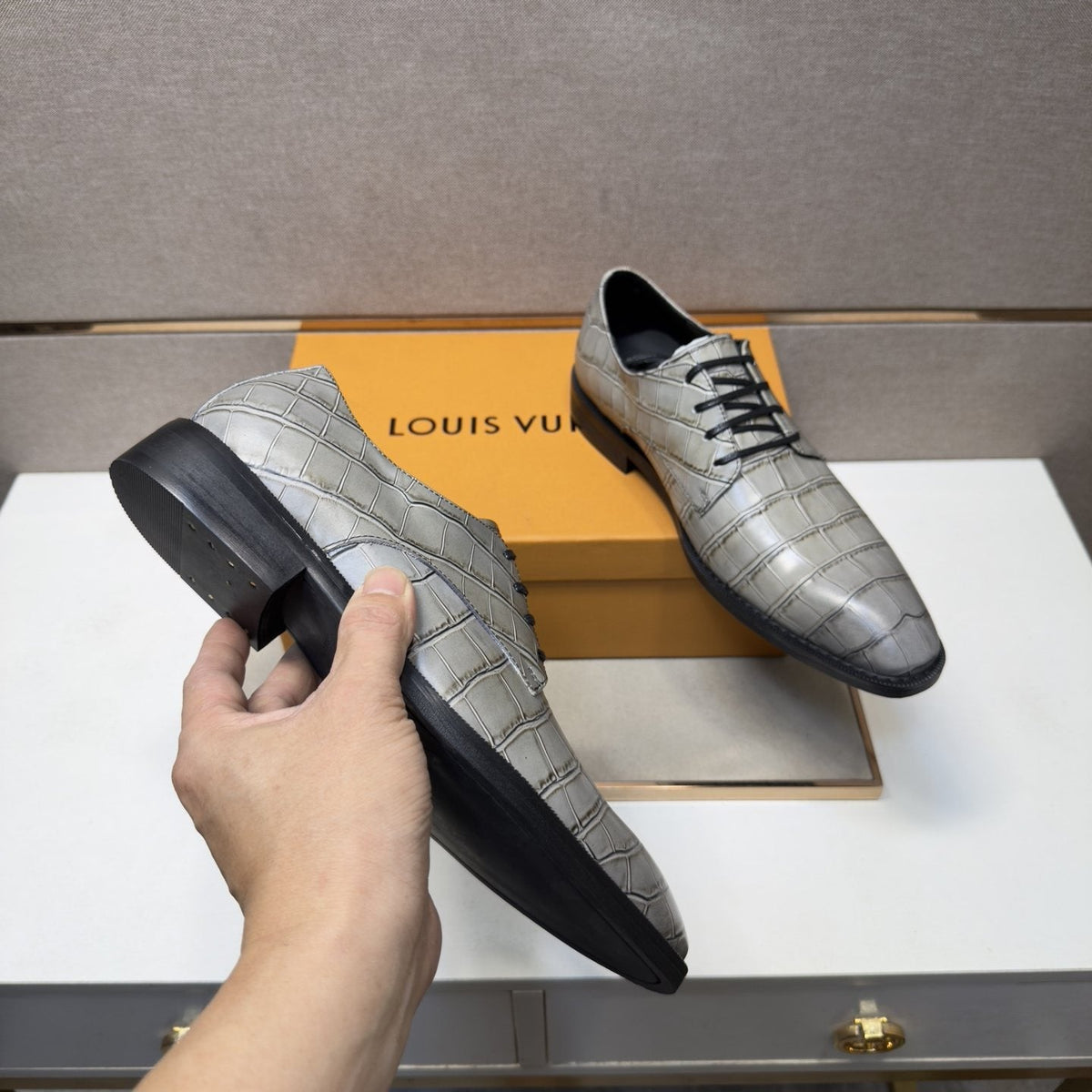 Louis Vuitton Crocodile-Embossed Lace-Up Dress Shoes — back