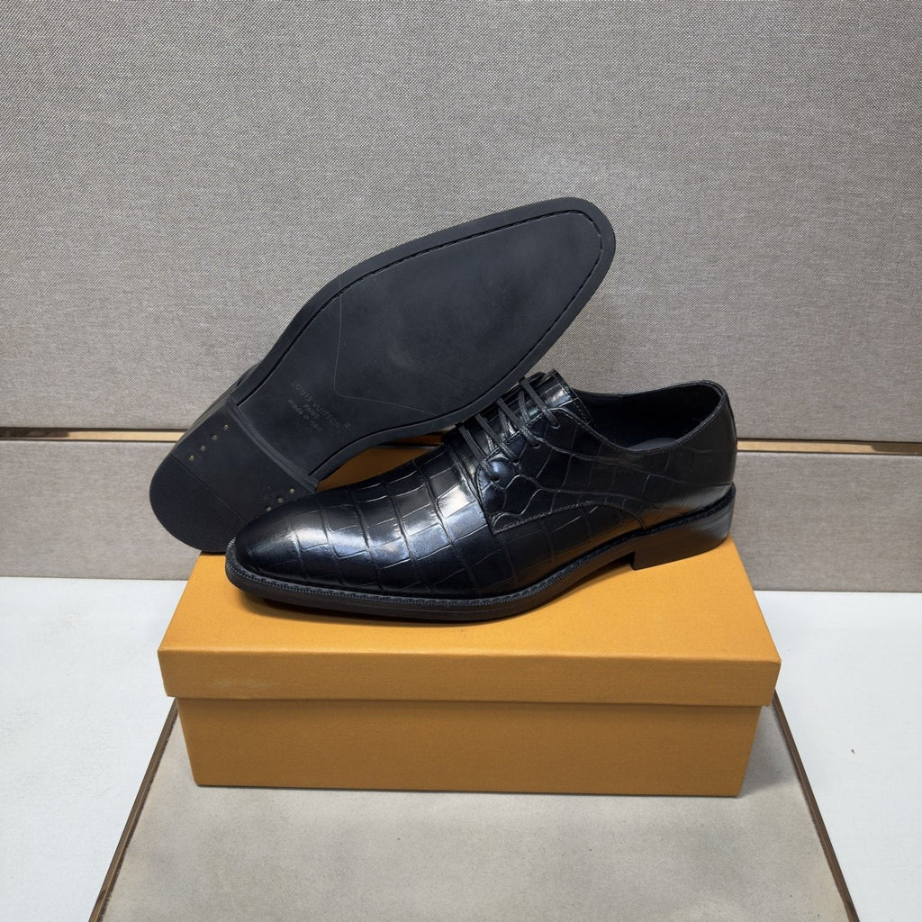 Louis Vuitton Crocodile-Embossed Lace-Up Dress Shoes — back