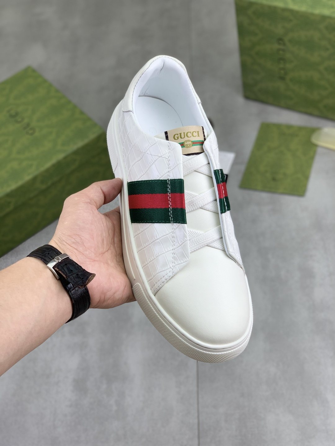 微商相册测试鞋子-Gucci Web Stripe Slip-On Sneakers — model