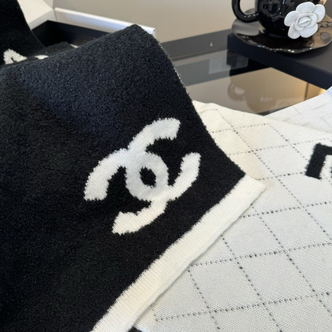 Chanel Knit Scarf with Ivory Motifs — detail