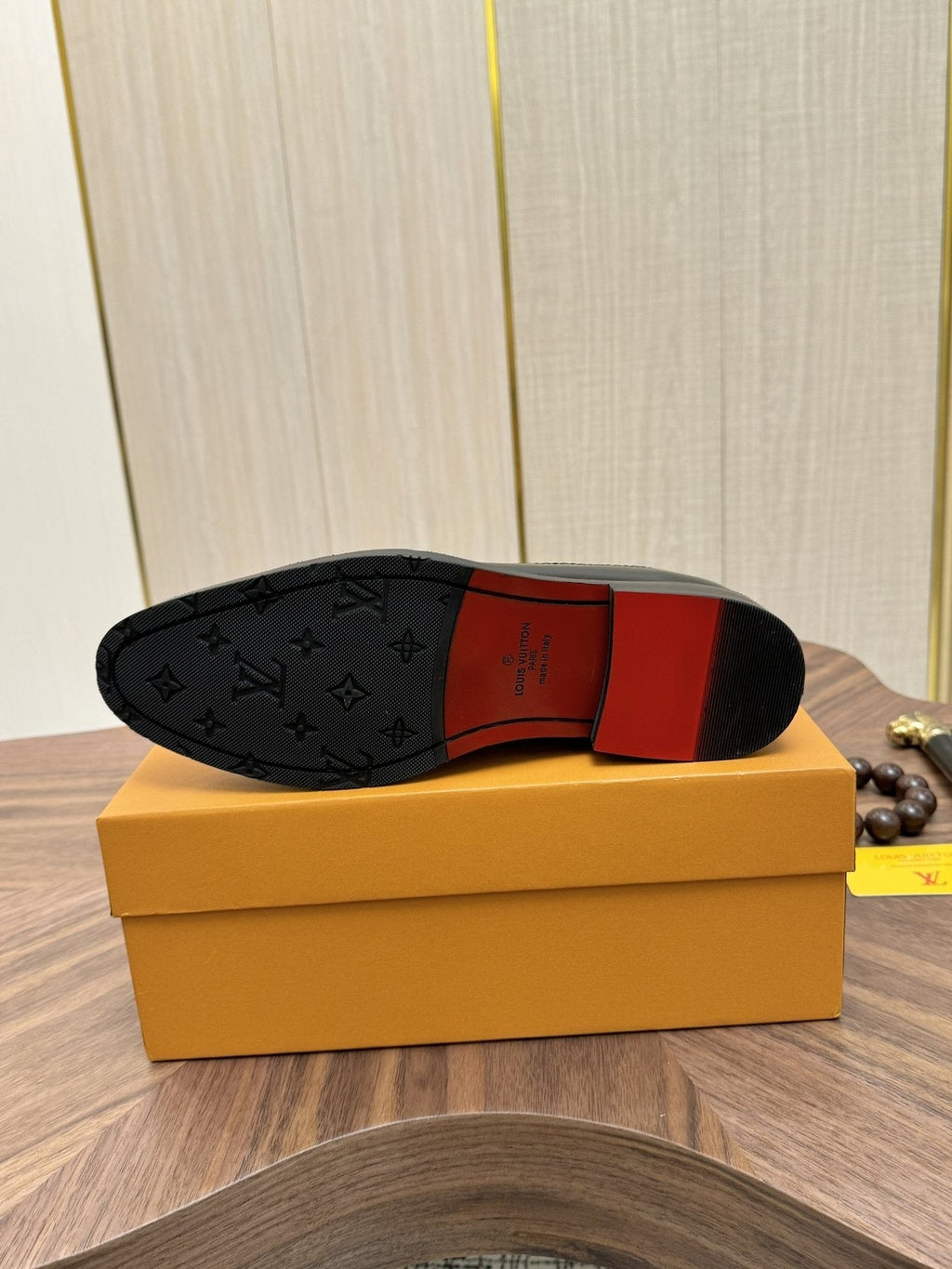 Louis Vuitton Textured Vamp Lace-Up Dress Shoes — detail
