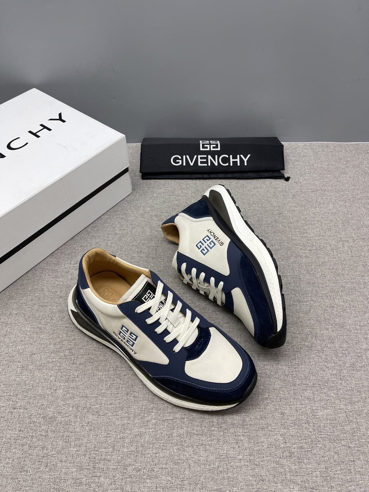 Givenchy Black and White Low-Top Sneakers — model
