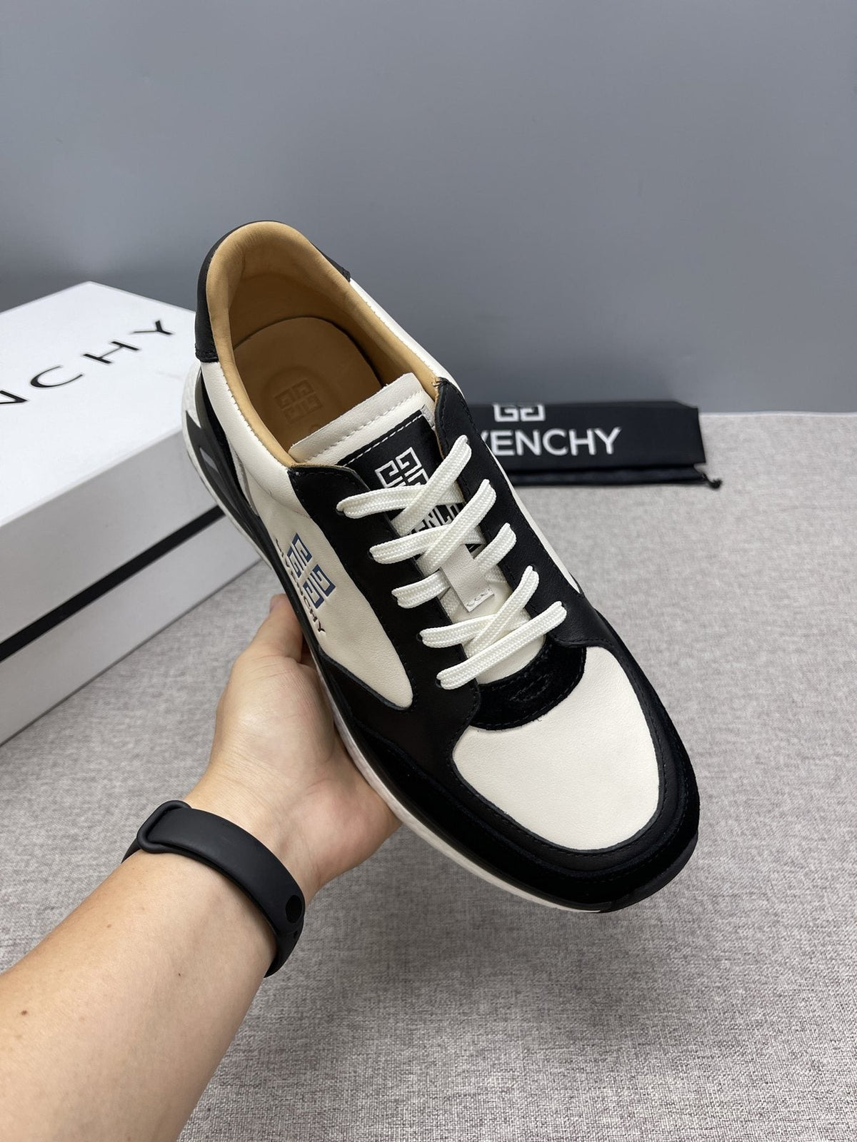 Givenchy Black and White Low-Top Sneakers — model