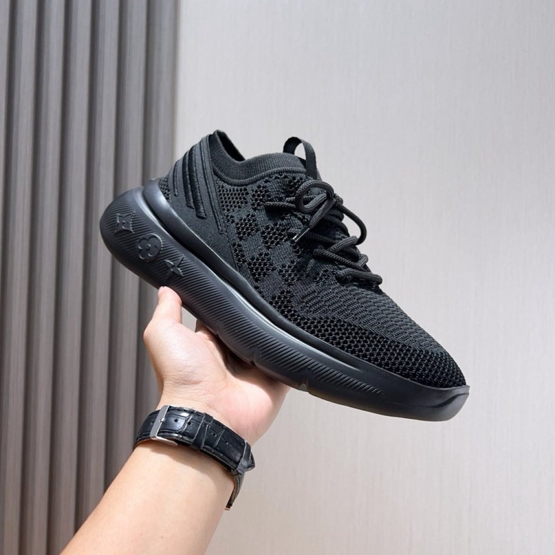 Louis Vuitton Gray Knit Sneakers — model