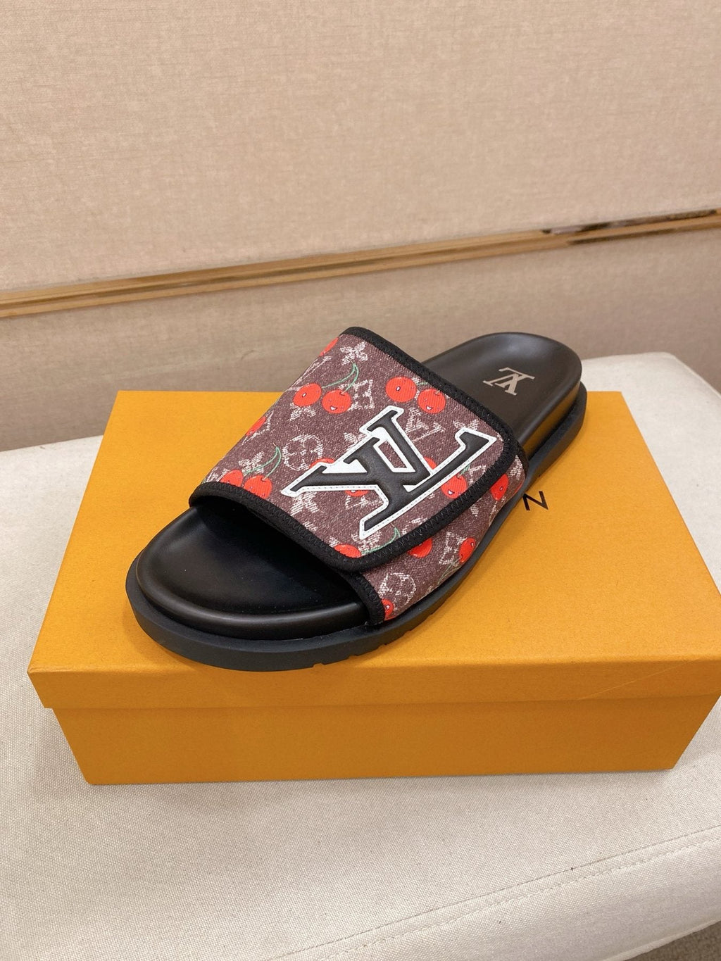 Louis Vuitton Graphic Print Slide Sandals — front