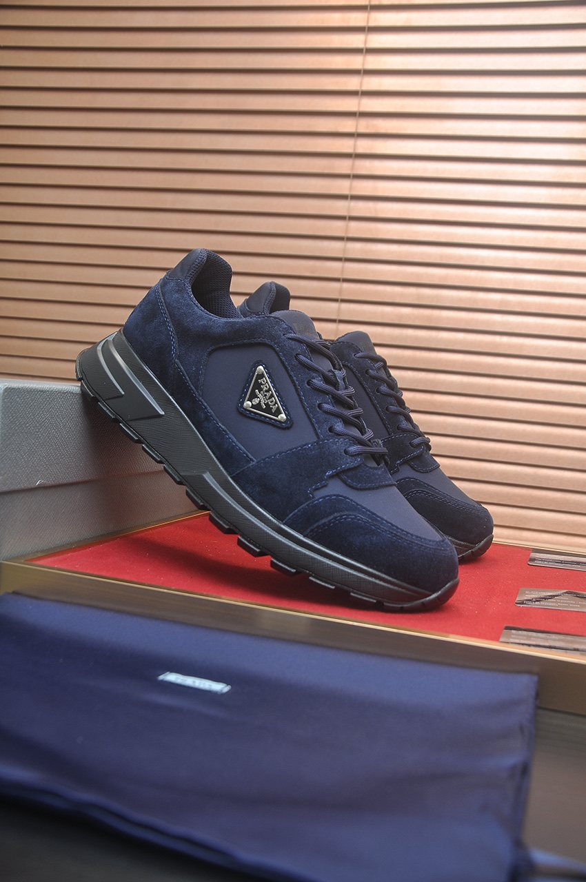 Prada Low-Top Sneakers — side